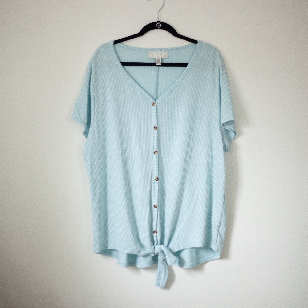 French laundry 3x blouse, light blue and white stripes, faux buttons, tie front